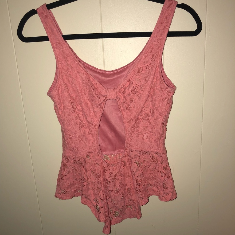 American Rag Tank - Picture 2 of 3